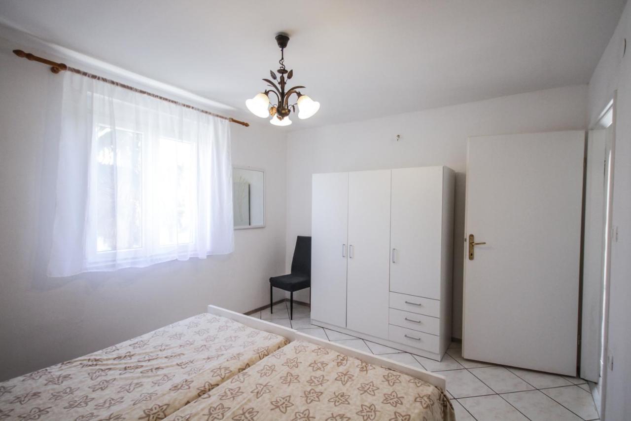 רוביני Apartment Tosca With Parking מראה חיצוני תמונה