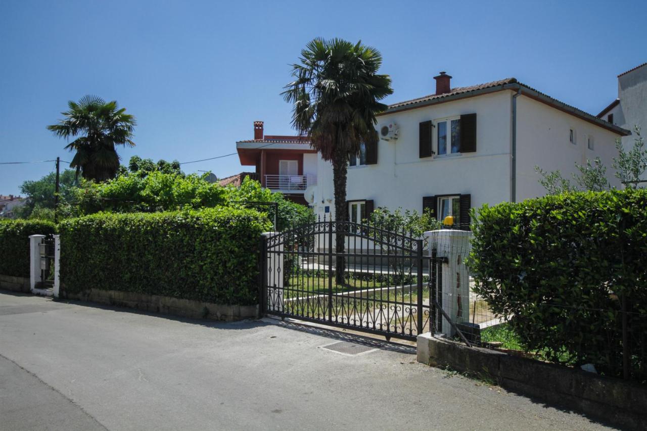 רוביני Apartment Tosca With Parking מראה חיצוני תמונה